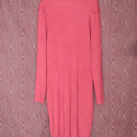 Delta Sigma Theta Red Sweater Turtle Neck Dress Embroidered Size XXXXL New - Picture 5 of 14